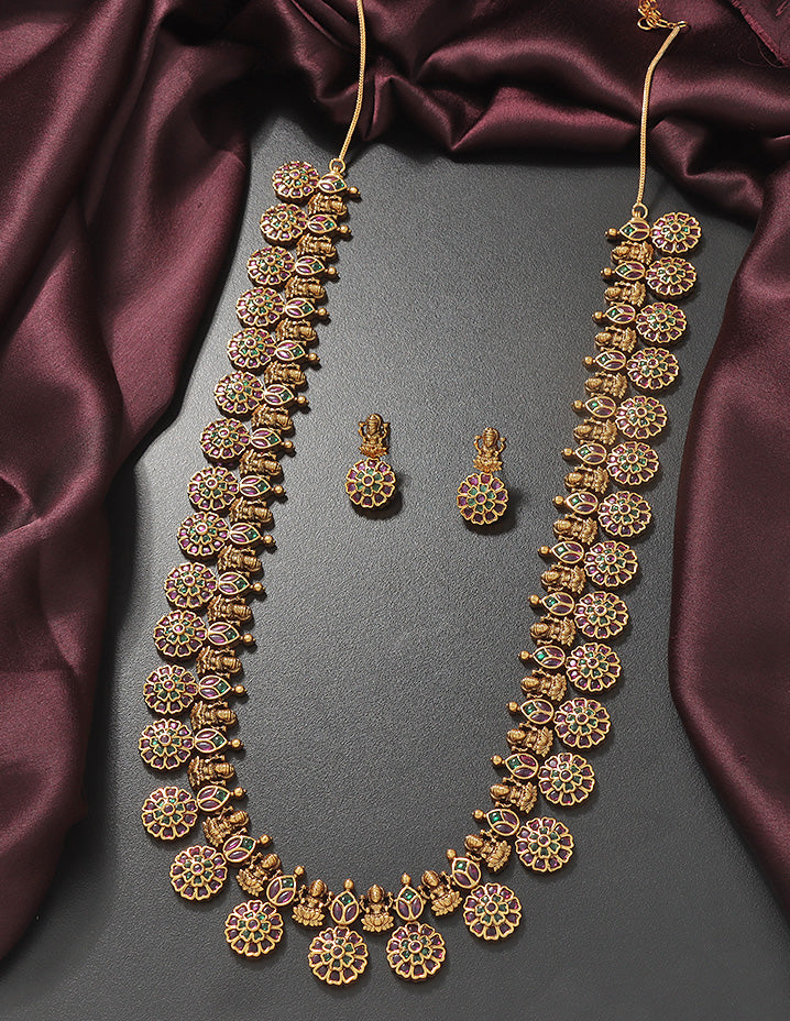 Designer Matt Kempu Long Haaram Set