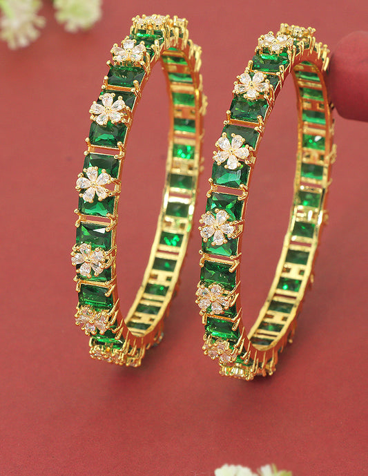 Designer Zirconia Emerald Bangle