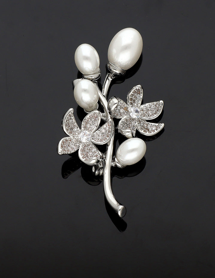 Zirconia Rhodhium Polish Saree Pin