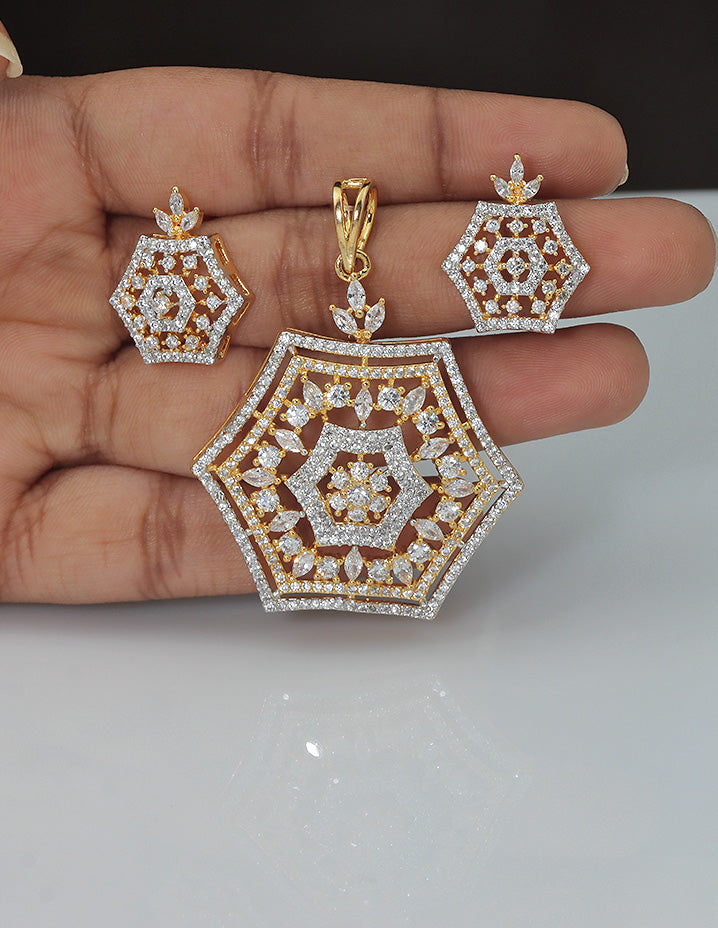 Designer Zirconia GJ Polish Pendant Set