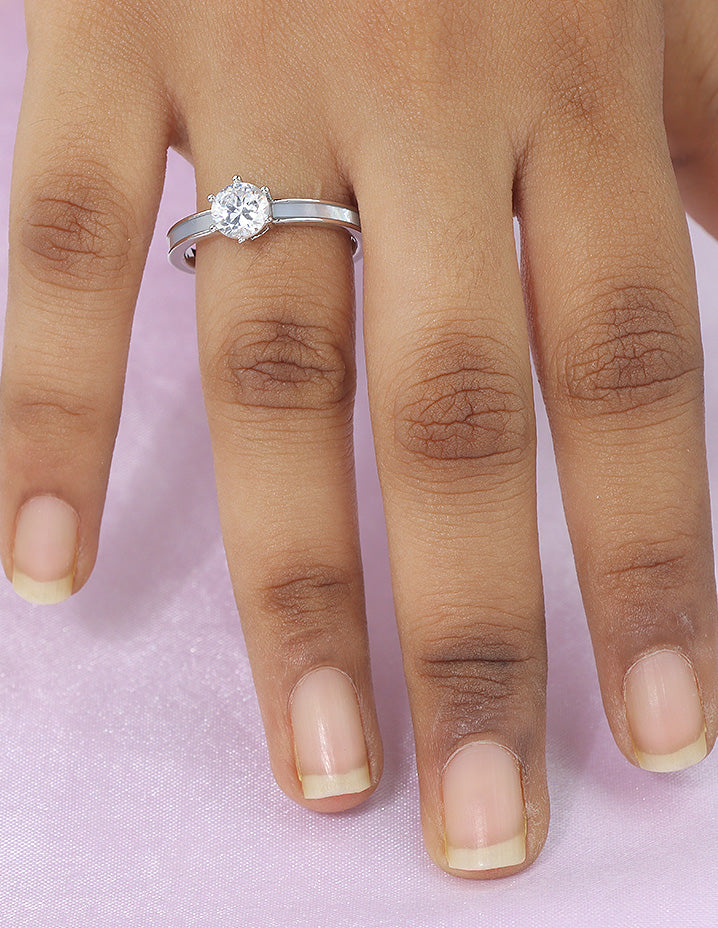 Designer Zirconia MOP Adjustable Finger Ring