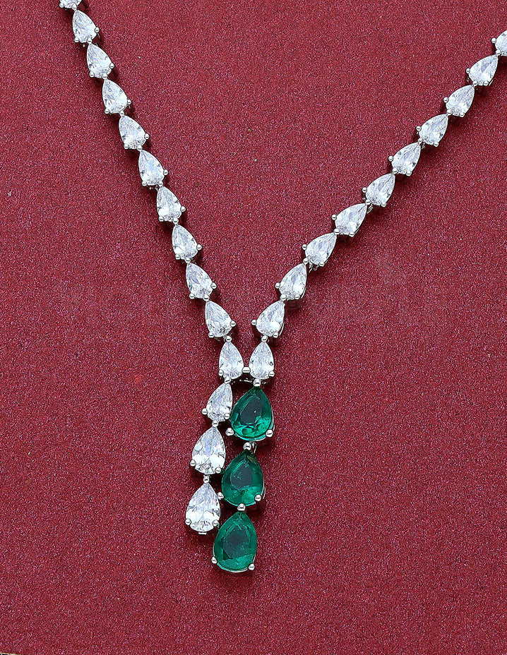 Stylish Zircon Necklace Set