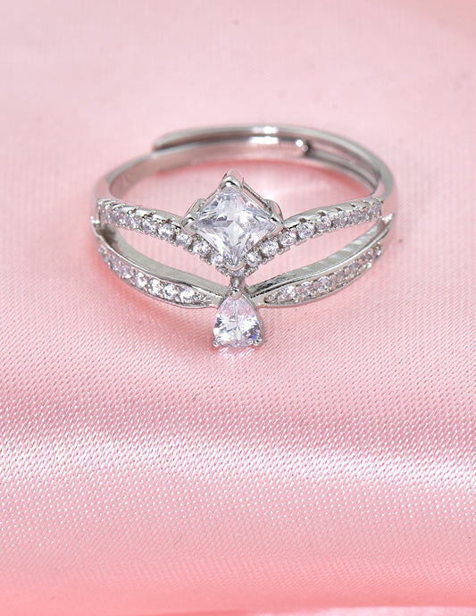 Designer Zirconia Solitaire Finger Ring