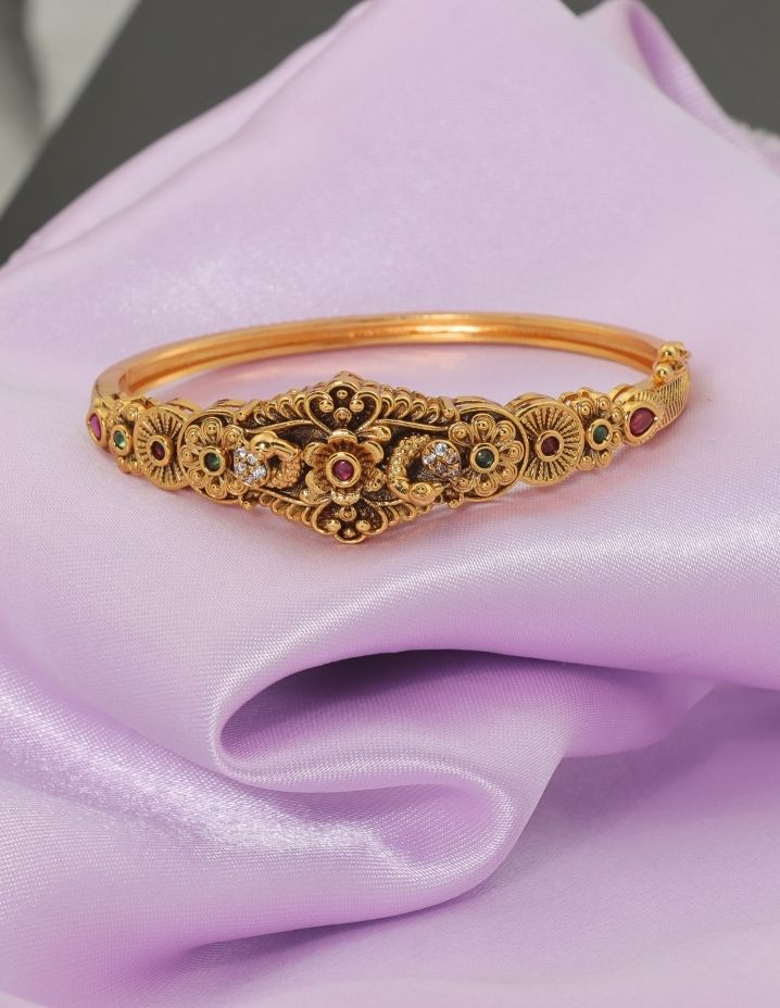 Designer Gold Polish Bracelet ZBLT11782