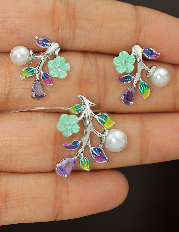 Designer Zirconia Enchanted Blossom Pendant Set