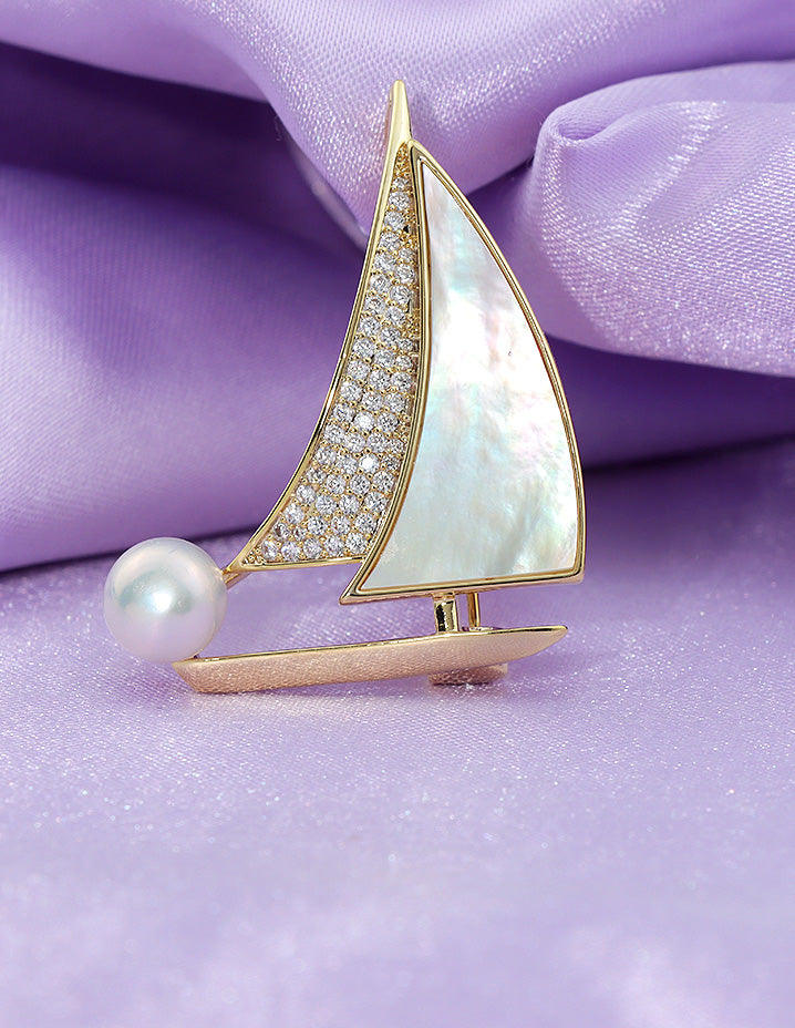 Designer Gold Polish Zirconia Brooch