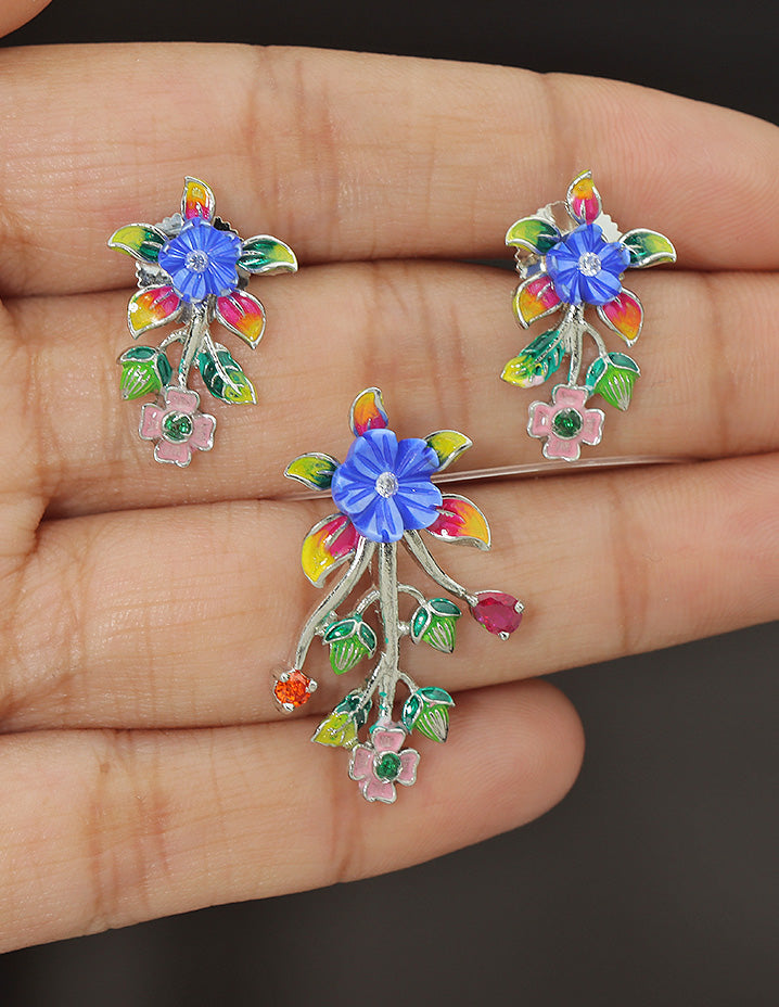 Designer Zirconia Enchanted Blossom Pendant Set