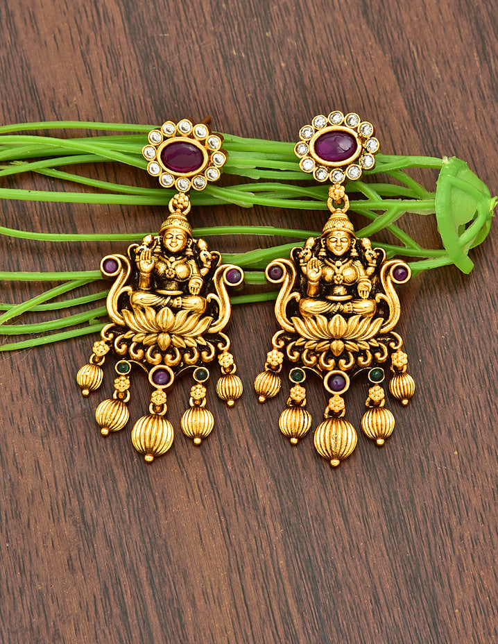 Antique Lakshmi Devi Design Kempu Necklace Set