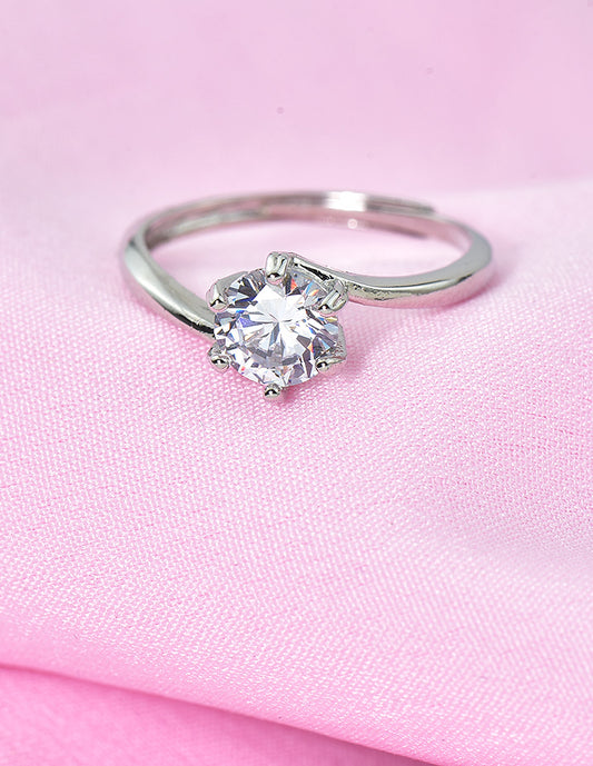 Designer Zirconia Crystal Twist Solitaire Finger Ring