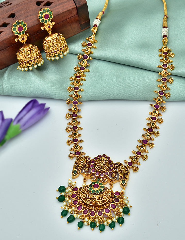 Antique Lakshmi Devi Pattern Necklace Set