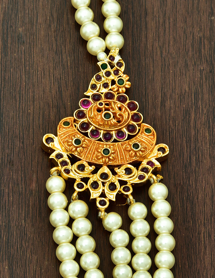 2 Side Kempu Locket with 5 layered Pearl Chain
