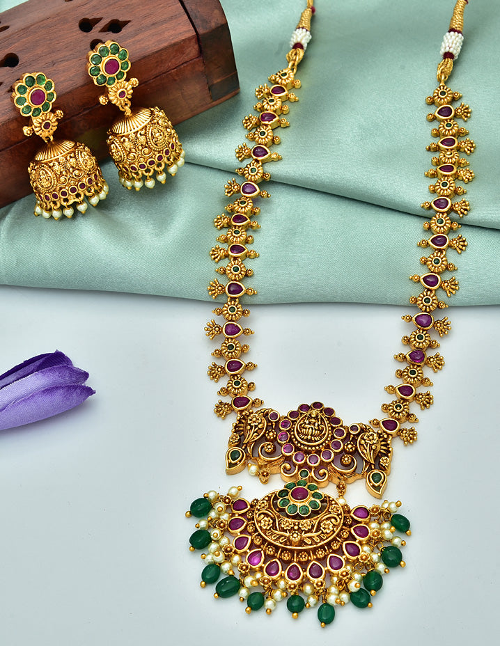 Antique Lakshmi Devi Pattern Necklace Set