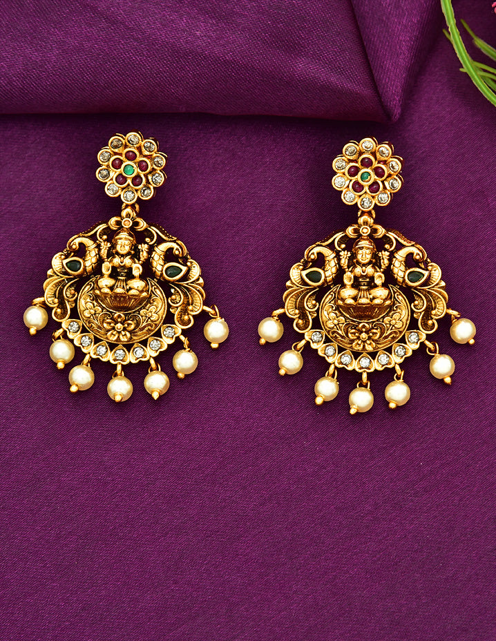 Antique Lakshmi Devi Zirconia Necklace Set 127894