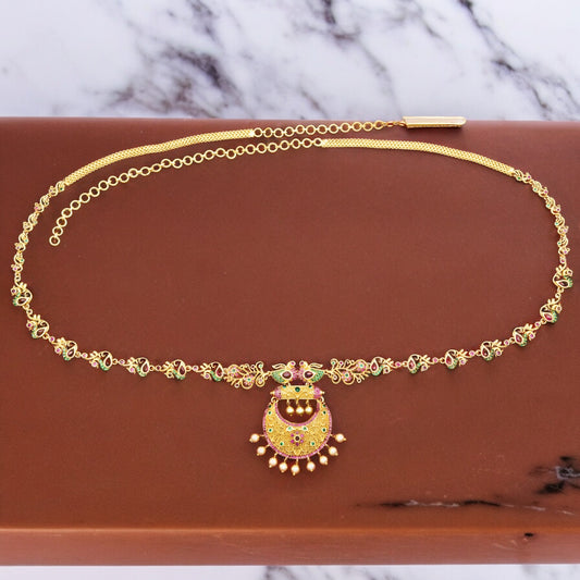 Elegant Crescent Moon Matt Chain Vaddanam