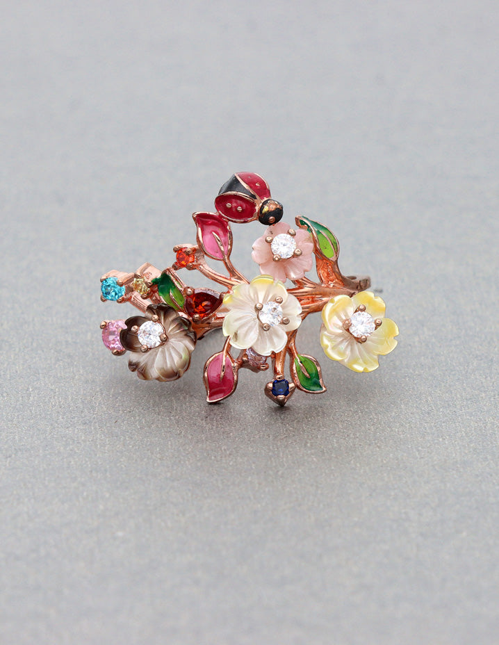 Designer Zircon Floral Finger ring