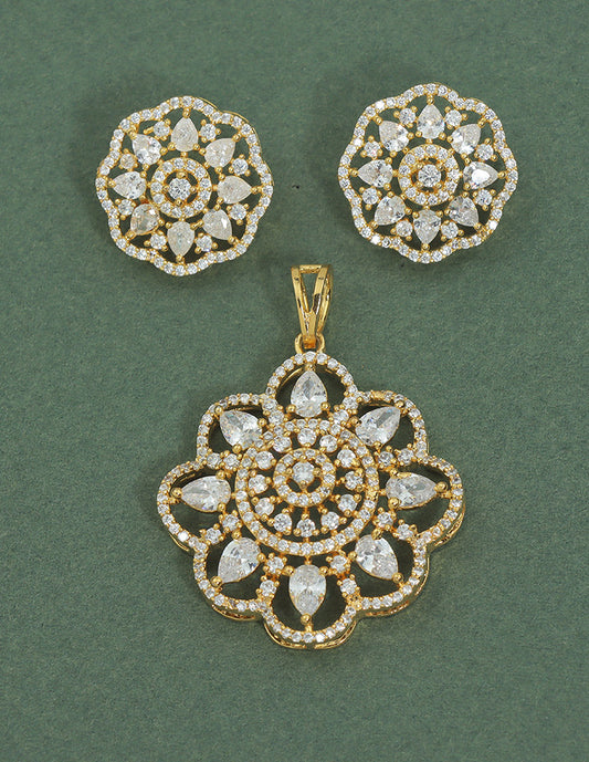 Designer Zirconia Gold Polish Pendant Set