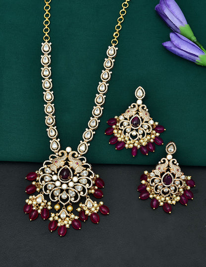 Zircon Gold Polish Elephant Design Pendant Necklace Set