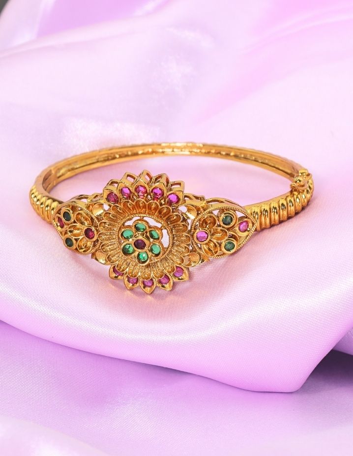 Designer Flower Gold Polish Bracelet ZBLT11793