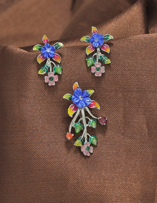 Designer Zirconia Enchanted Blossom Pendant Set