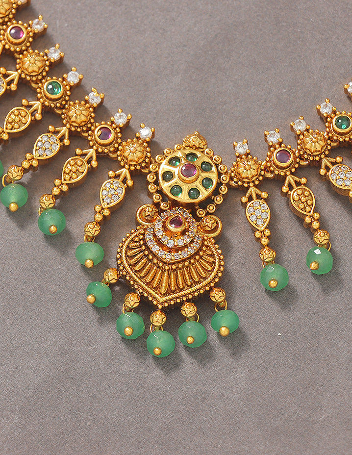 Designer Elegant Matt Kempu Necklace Set