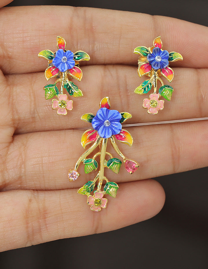 Designer Zirconia Enchanted Blossom Pendant Set