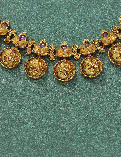 Designer Elegant Matt Kempu Necklace Set