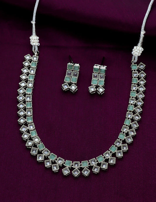 Designer Rhodhium Polish Kundan Necklace Set