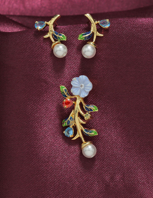 Designer Zirconia Enchanted Blossom Pendant Set