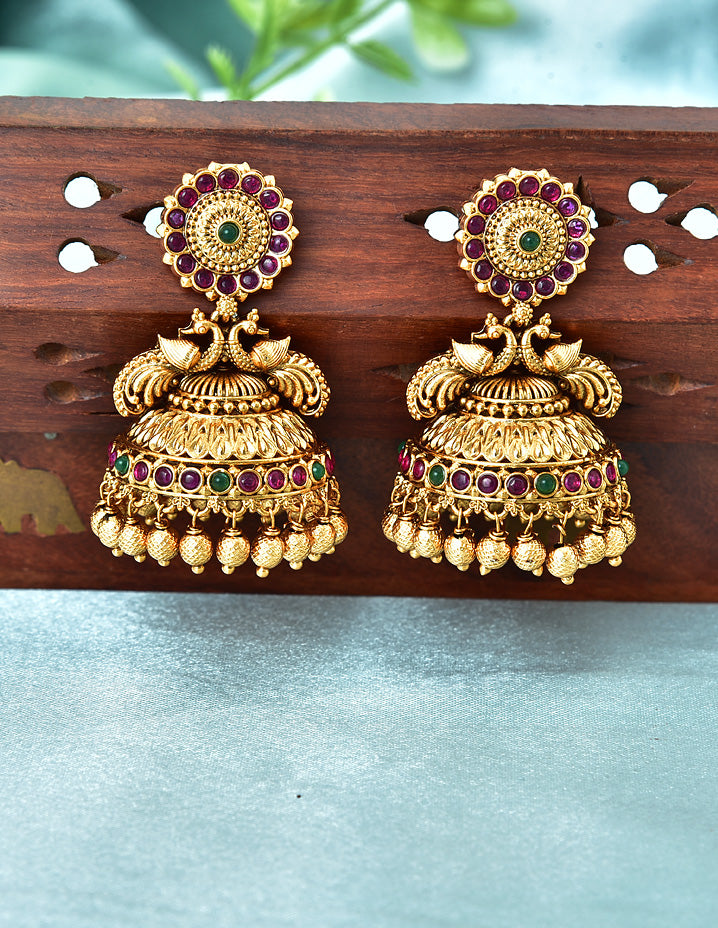 Gold Finish Kundan Polki Temple Jhumka Earrings Design by VASTRAA Jewellery  at Pernia's Pop Up Shop 2024