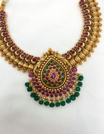 Antique Kempu Lakshmi Devi Pattern Kasu Necklace set