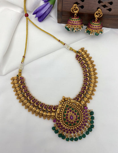 Antique Kempu Lakshmi Devi Pattern Kasu Necklace set