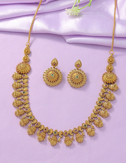 Designer Elegant Matt Kempu Necklace Set
