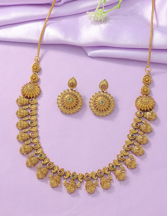 Designer Elegant Matt Kempu Necklace Set