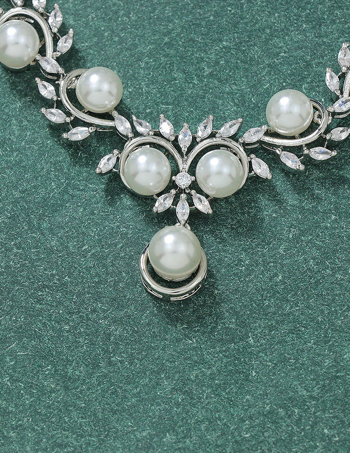 Designer Zirconia Pearl Necklace Set
