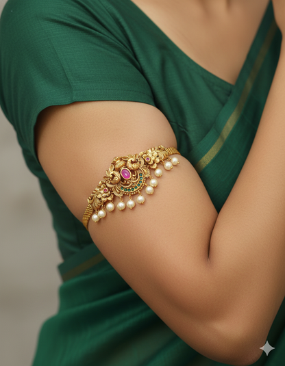 Designer Peacock Chain Bajuband