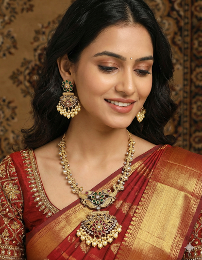 Zirconia Gold Victorian Necklace Set