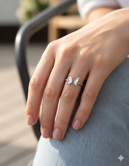 Designer MOP Adjustable Wings Finger Ring