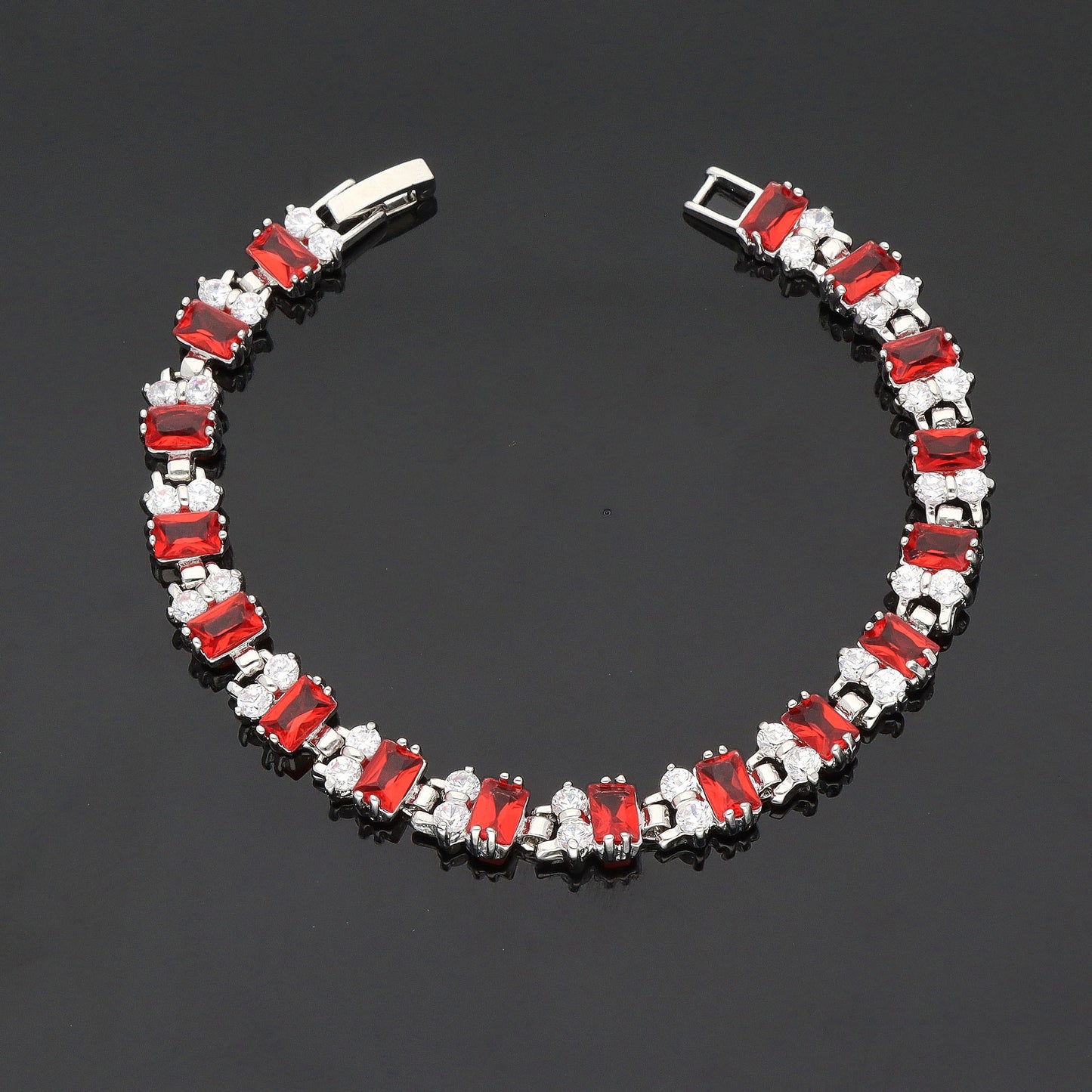 Designer Rhodhium Chain Bracelet 100953