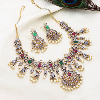 Zirconia Necklace Set