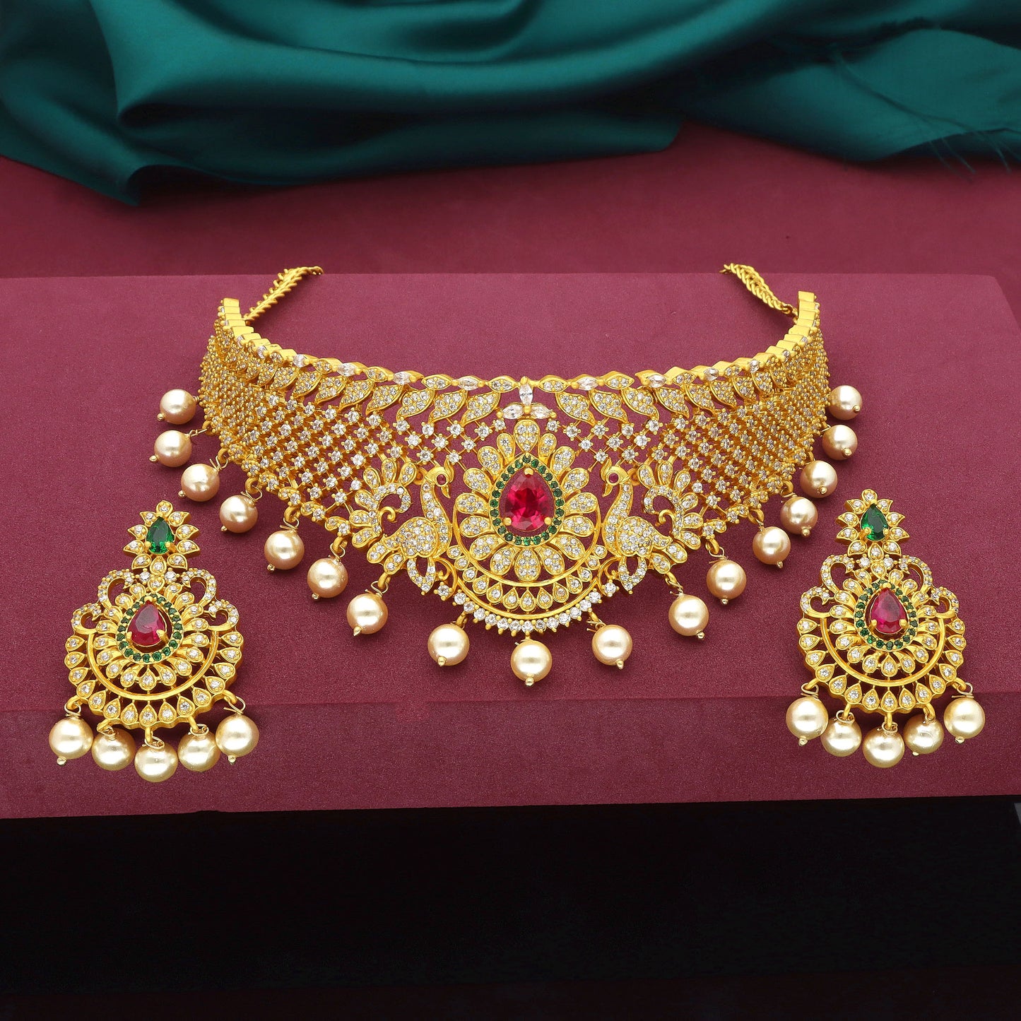 Zirconia Gold Peacock Design Choker Set
