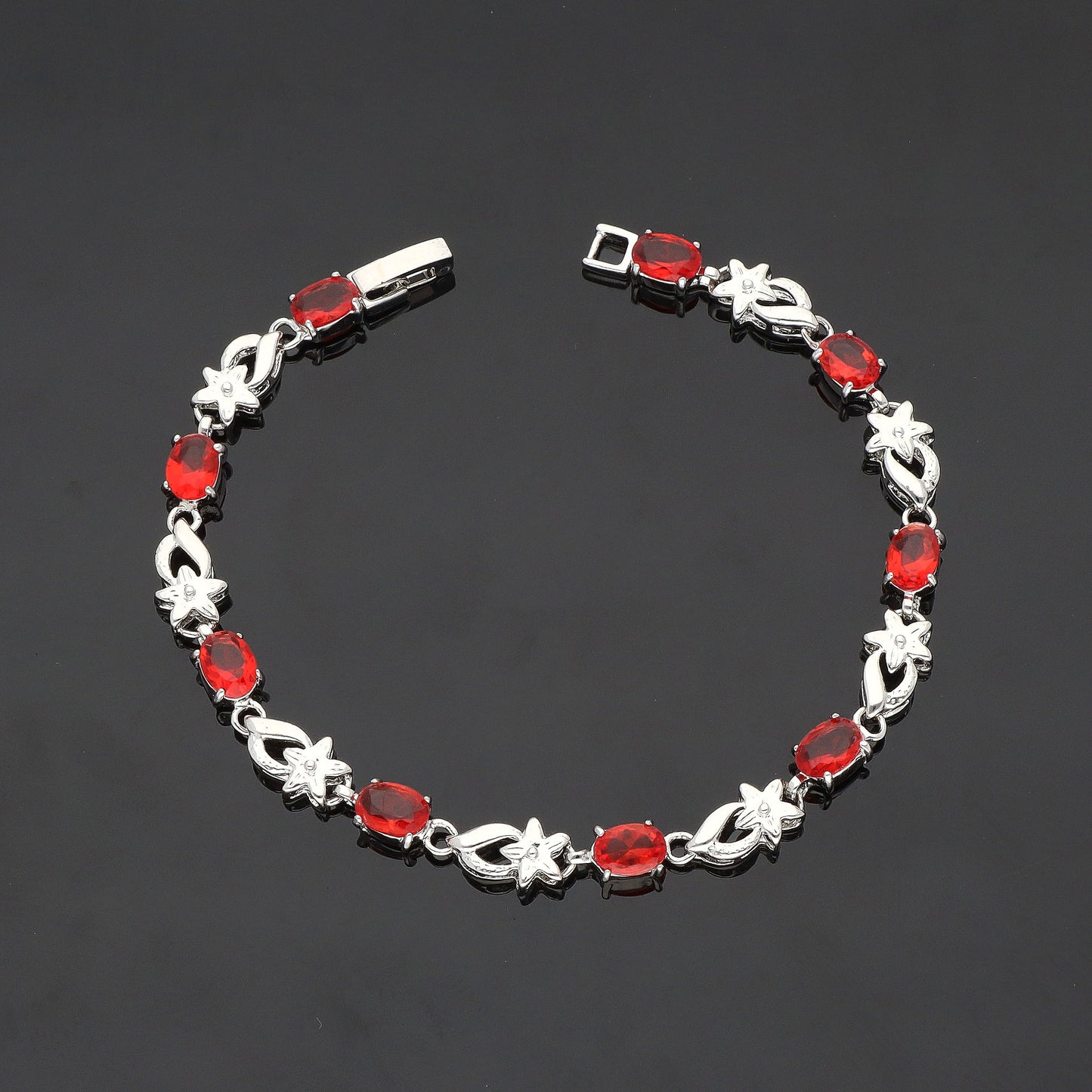Designer Rhodhium Chain Bracelet 100946